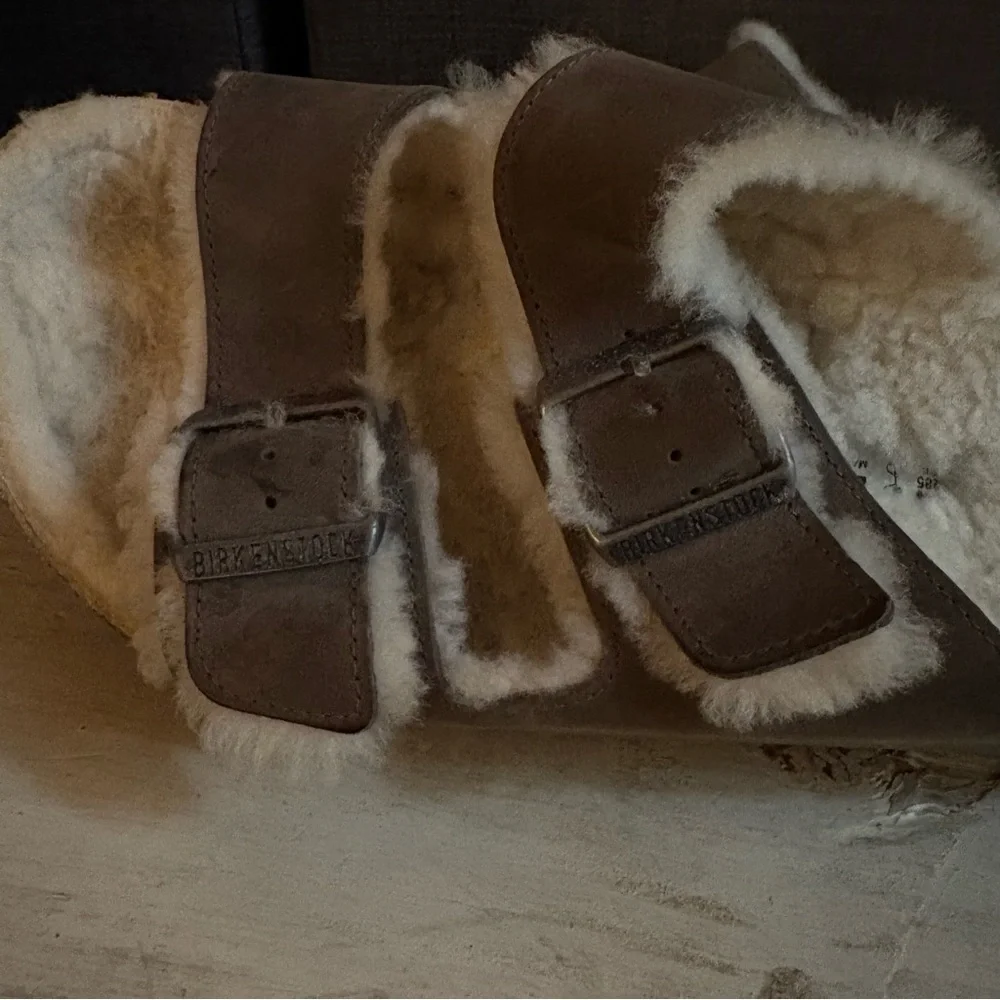 Birkenstock Arizona Shearling Suede Leather Stone Iron Sandals Sz. 44 US 11-11.5